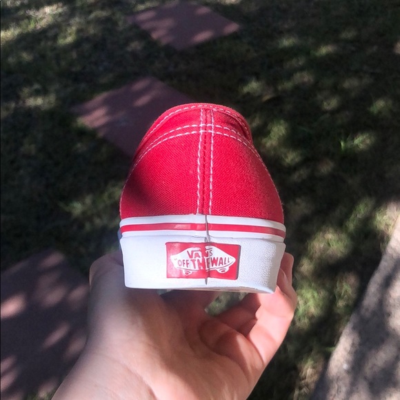 Red and White Classic Vans - Picture 3 of 6